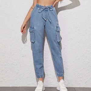 Jrs Cargo Mid-Rise Denim Jogger Pant w/ Drawstring